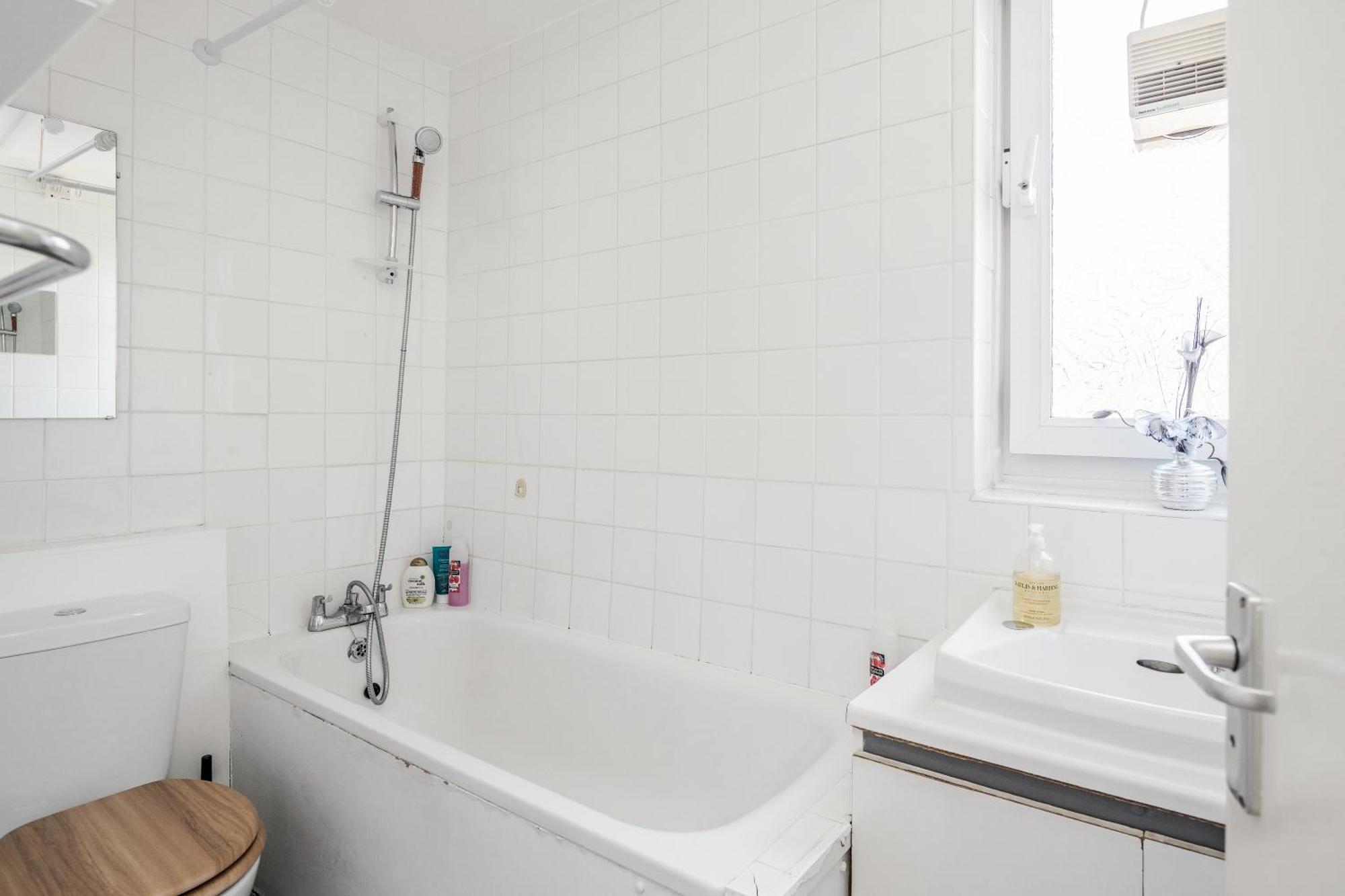 4-Bedroom Flat Near Bigben,Parliament & London Eye ภายนอก รูปภาพ