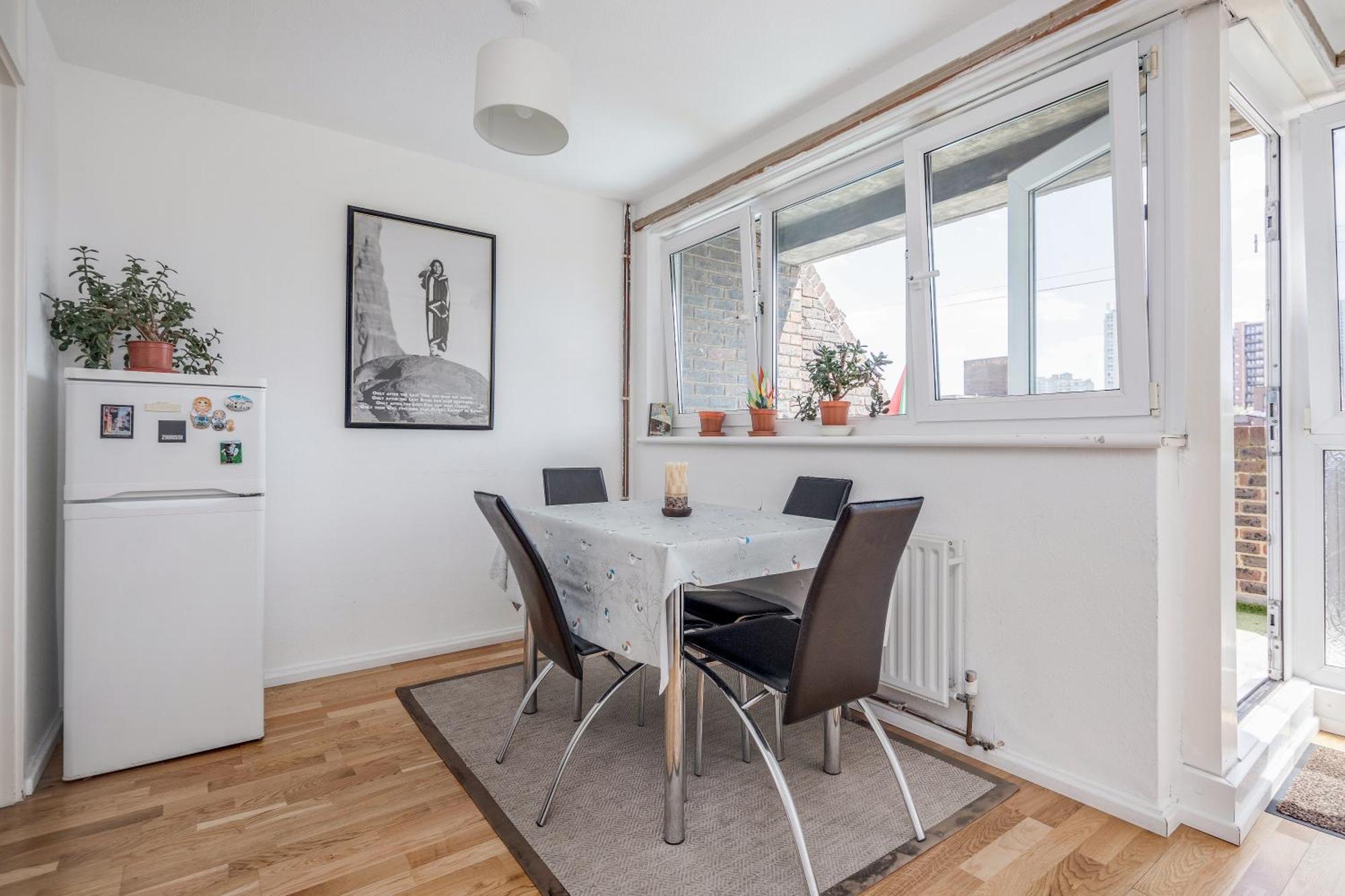 4-Bedroom Flat Near Bigben,Parliament & London Eye ภายนอก รูปภาพ