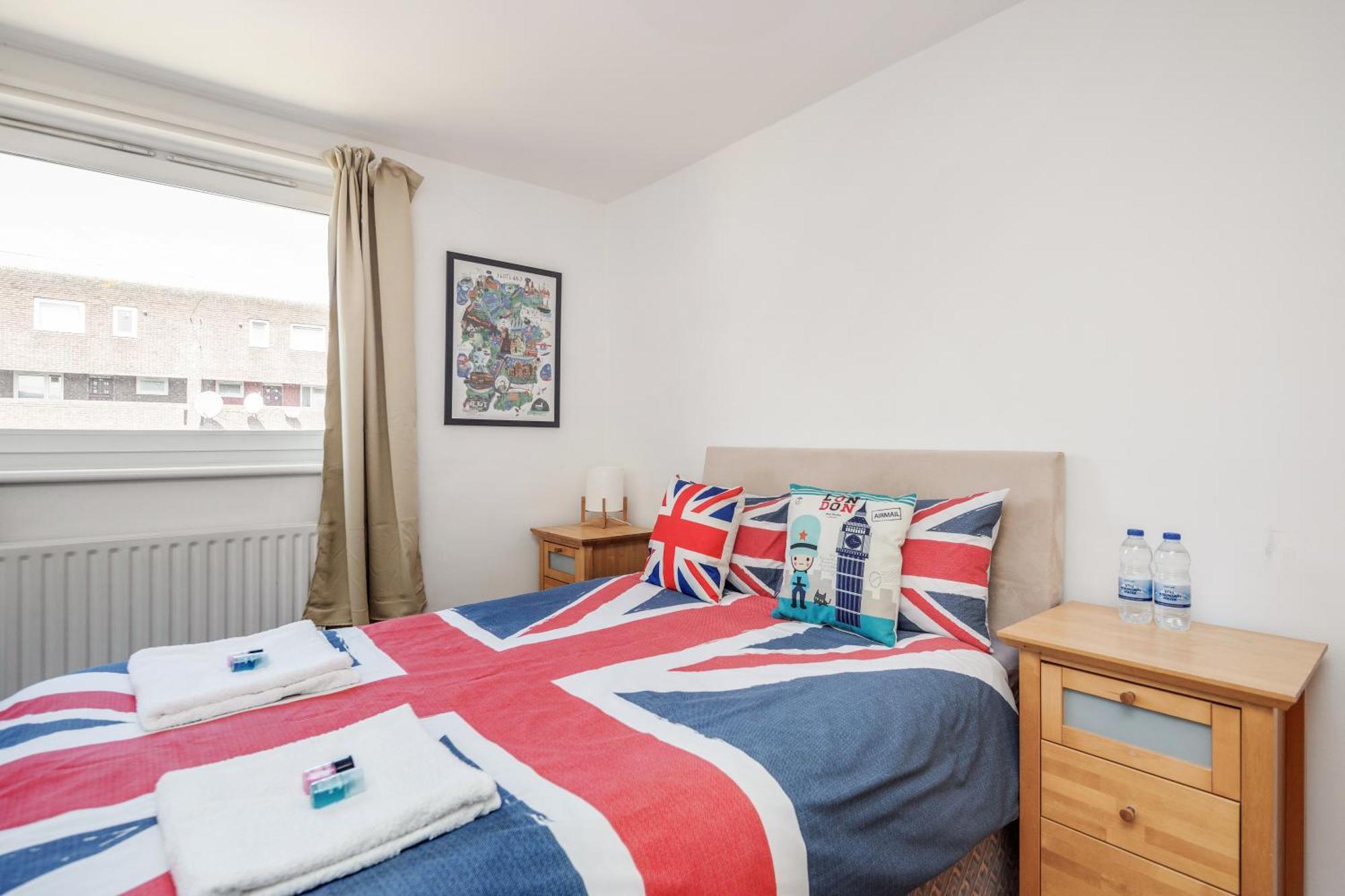 4-Bedroom Flat Near Bigben,Parliament & London Eye ภายนอก รูปภาพ
