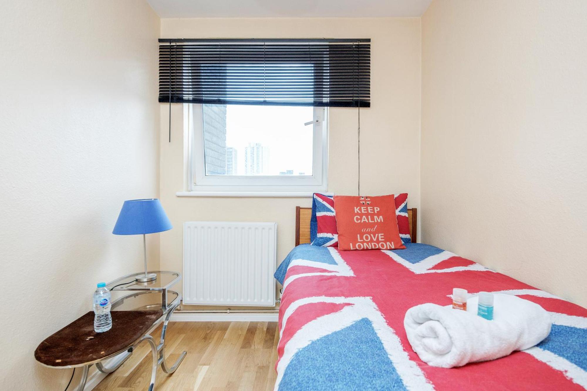 4-Bedroom Flat Near Bigben,Parliament & London Eye ภายนอก รูปภาพ