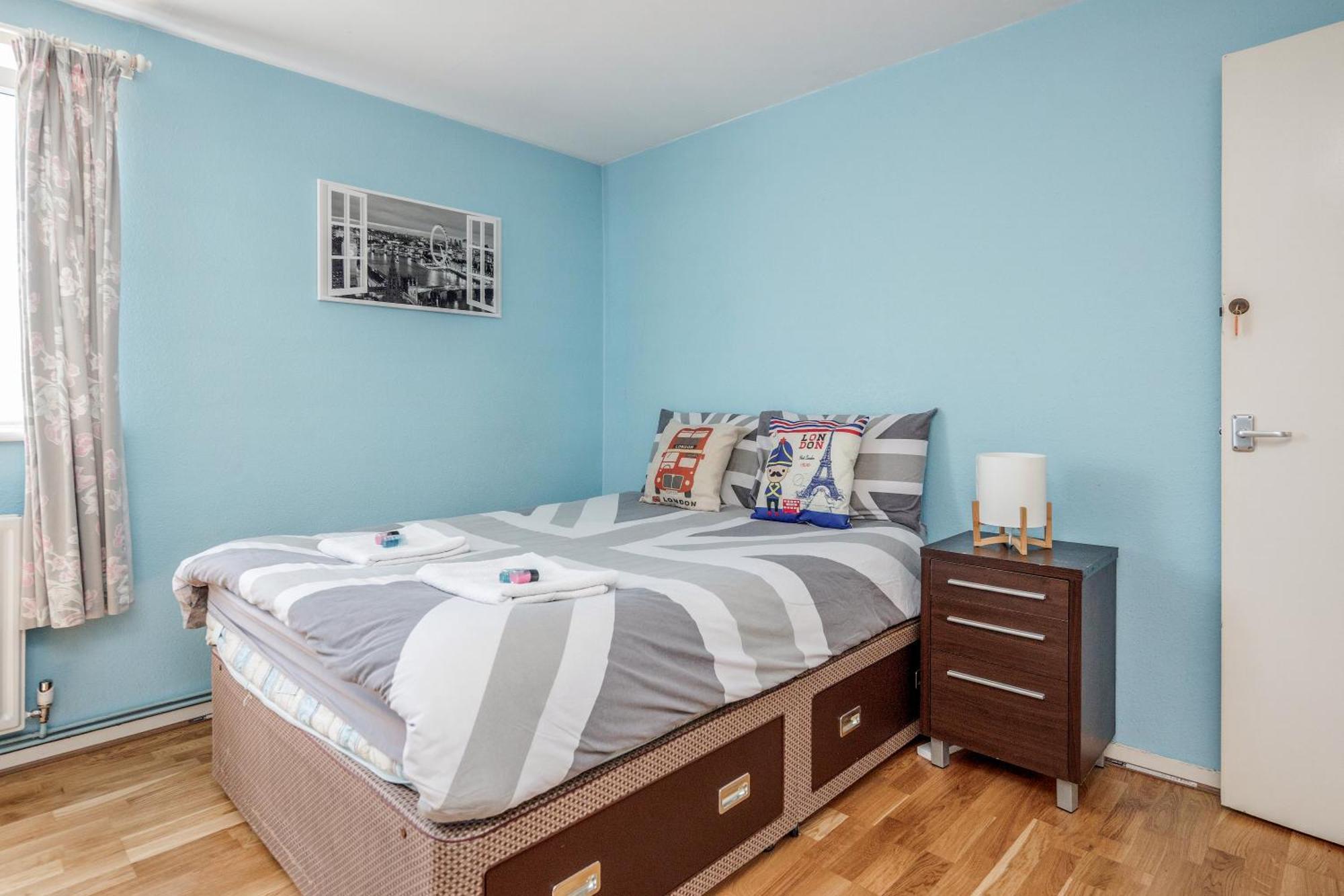 4-Bedroom Flat Near Bigben,Parliament & London Eye ภายนอก รูปภาพ